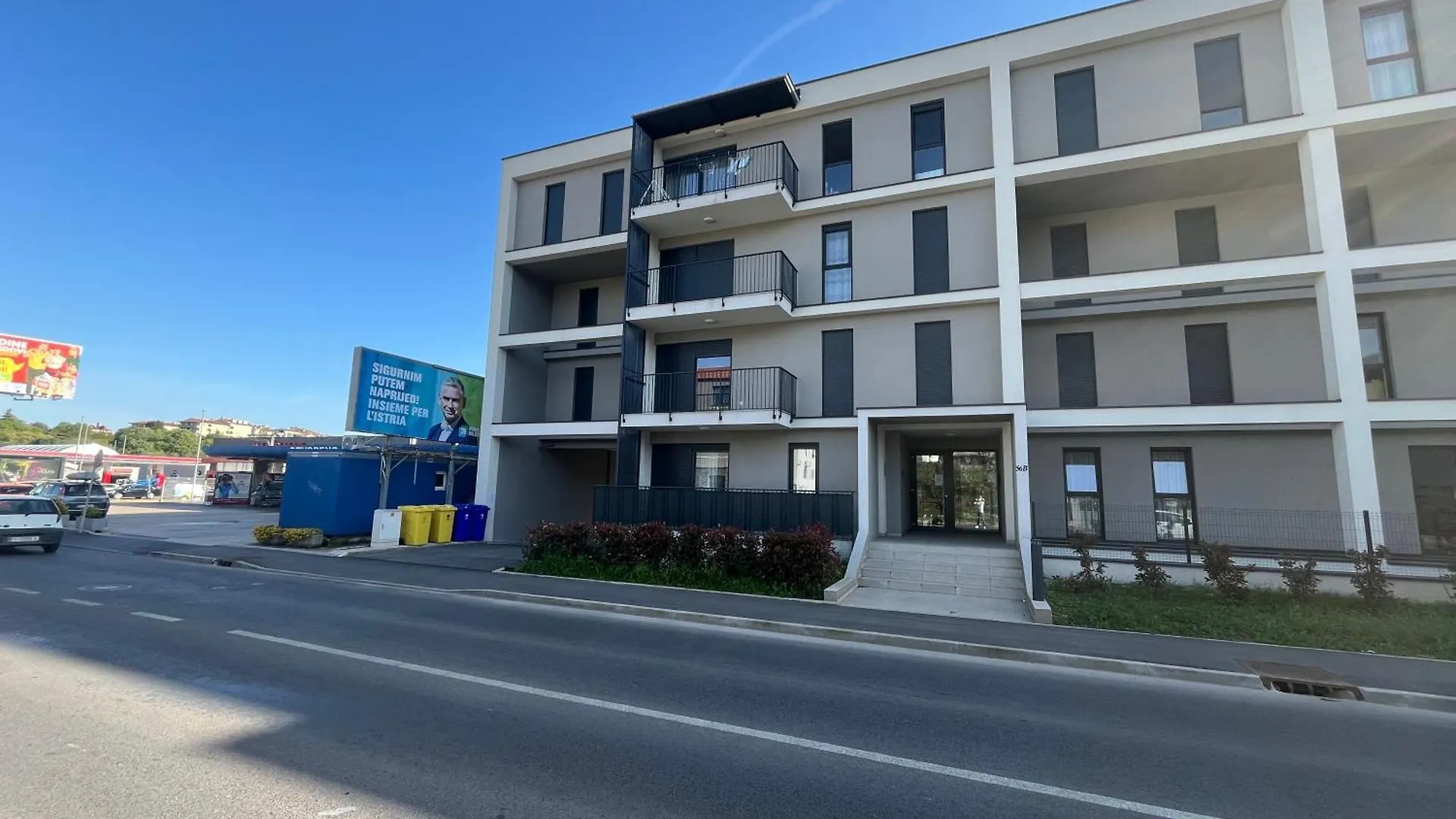 Apartments Lola & Bela 풀라